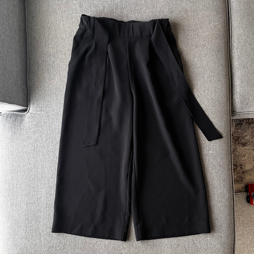 Lululemon Noir Crop Black 6